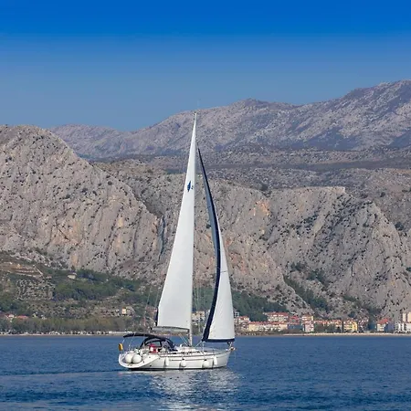 Bavaria 49- Angela Split